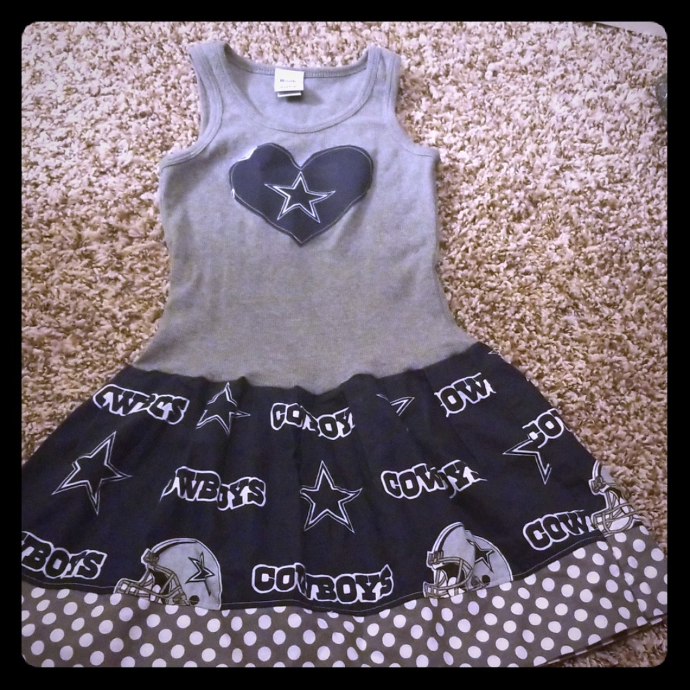 Girl's dress